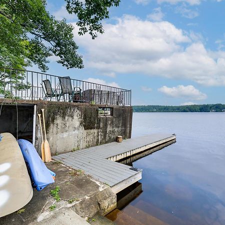 Classic Waterfront Home On Lake Maspenock With Grill Hopkinton Exterior photo